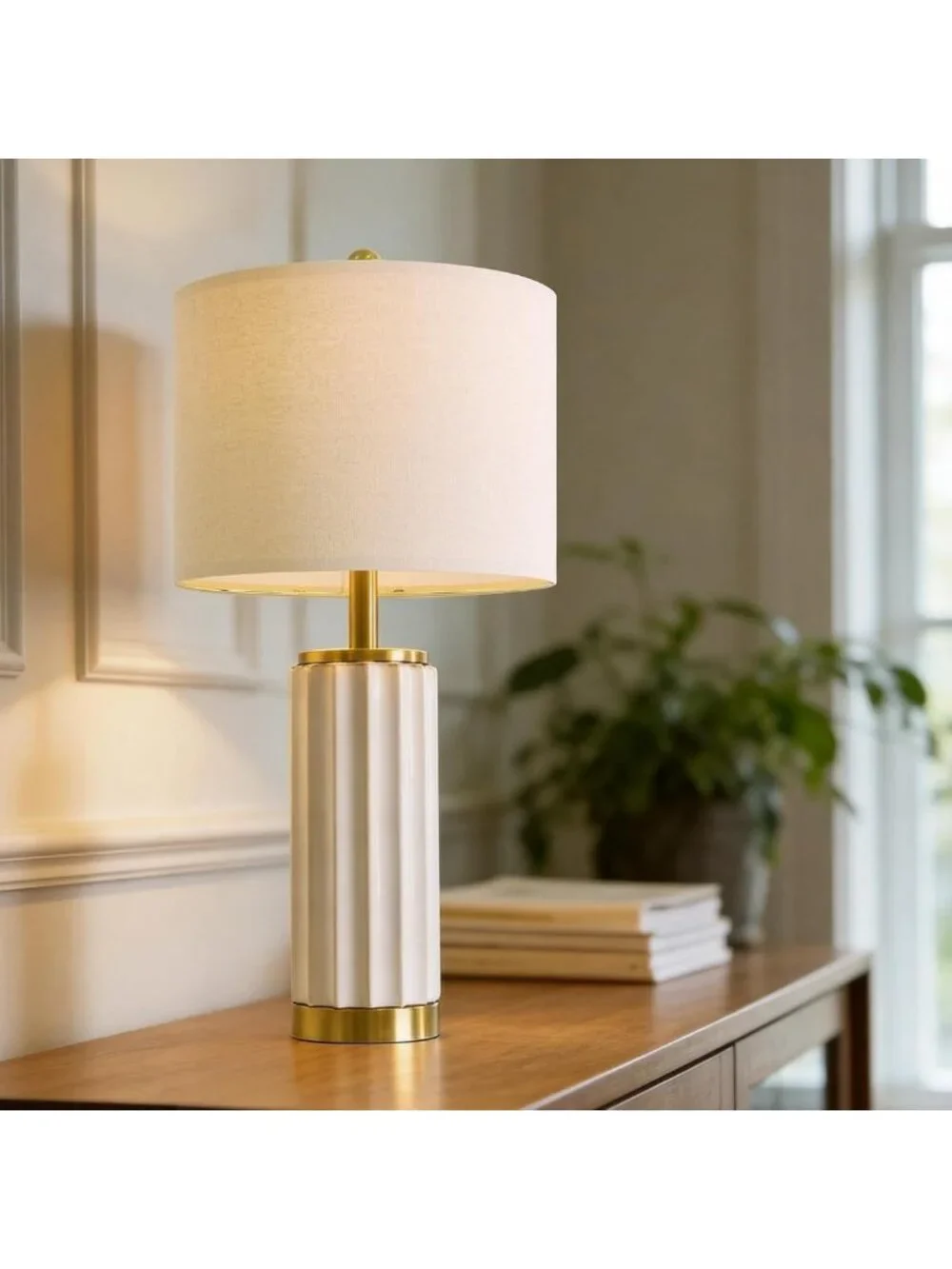 Set of 2 Off-White Mid Century Modern Ceramic Table Lamps, Linen Shade & Gold